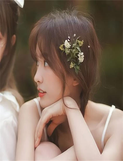 福利手游_女人什么姿势容易达到巅峰状态_辘轳女人和井