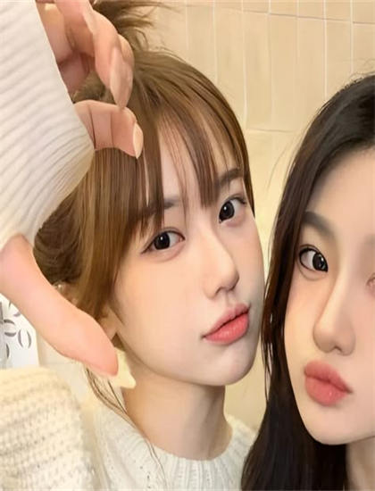 欺负的好女孩导演手法解析：艺术风格与技术特点分析